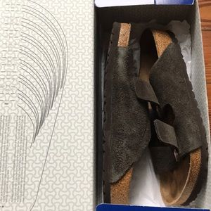 Leather ‘Mocha’ Birkenstock sandals. Size 39!